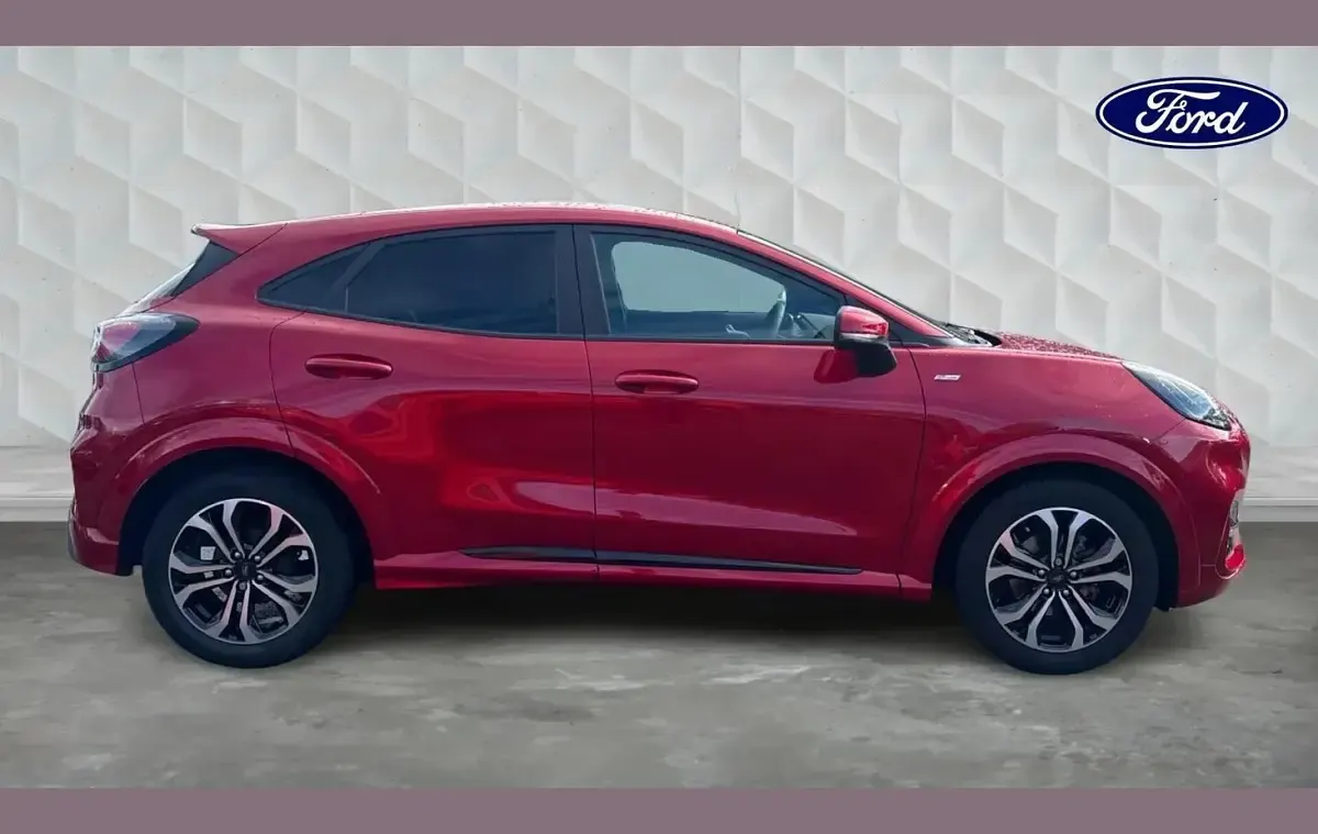 Usado Ford Puma ST-Line 125 CV (91 kW) 2023 Rojo SUV