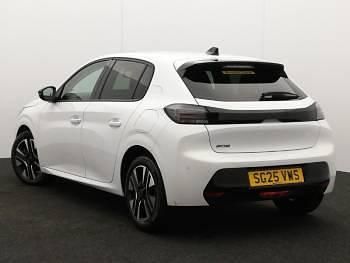 Used Peugeot 208 Allure 101 HP (74 kW) 2025 White Hatchback