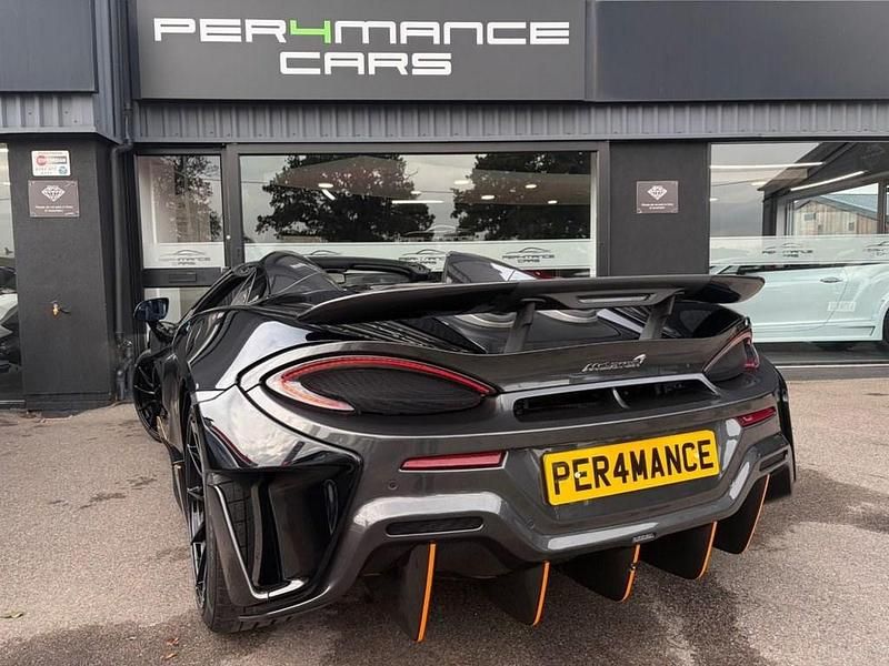 Used McLaren 600LT 600 HP (441 kW) 2019 Black Cabriolet