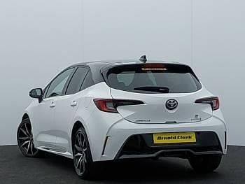 Used Toyota Corolla Sport 140 HP (102 kW) 2023 White Hatchback