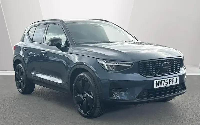 Used Volvo XC40 Plus 163 HP (119 kW) 2026 SUV