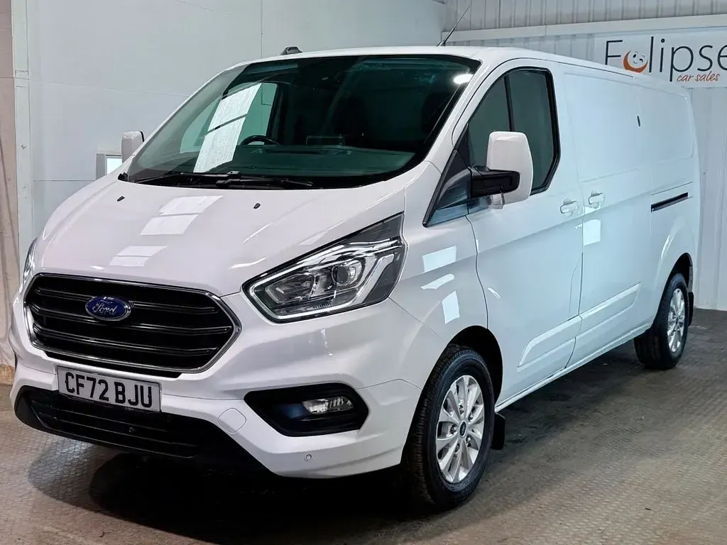 Used Ford Transit Custom Limited 2022 White Van