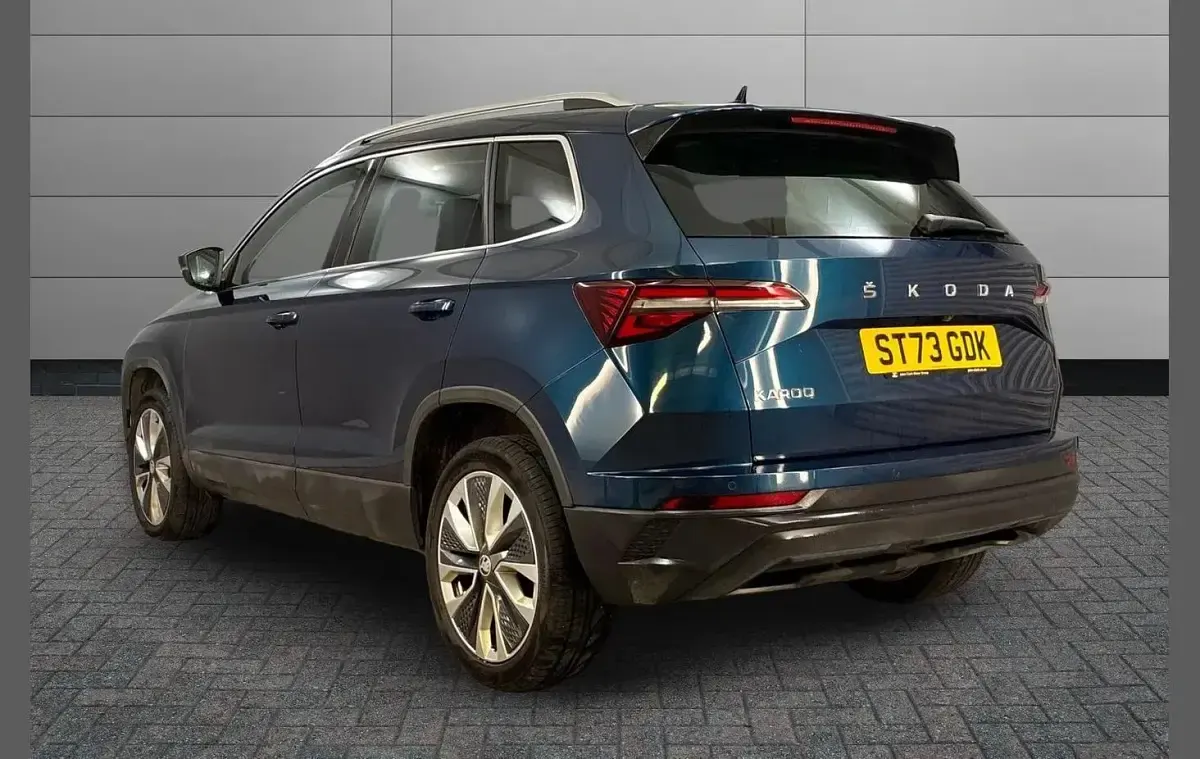 Used Skoda Karoq SE L 150 HP (110 kW) 2023 Lava blue metallic SUV