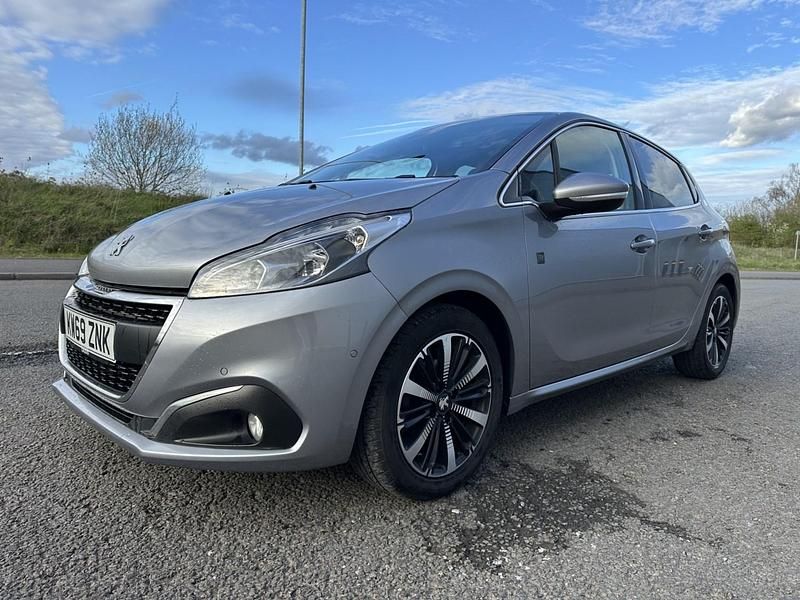 Used Peugeot 208 2019 Grey Hatchback