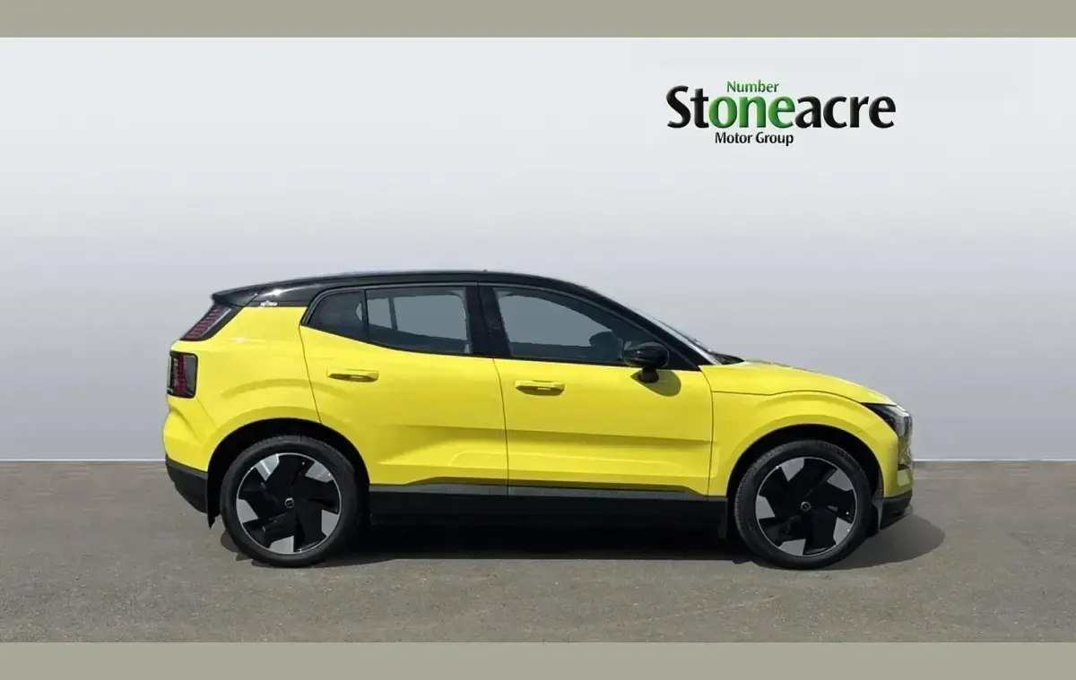 Used Volvo EX30 Plus 196 kW (267 HP) 2025 Yellow SUV