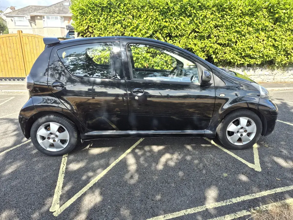 Used Toyota Aygo 2011 Black Hatchback