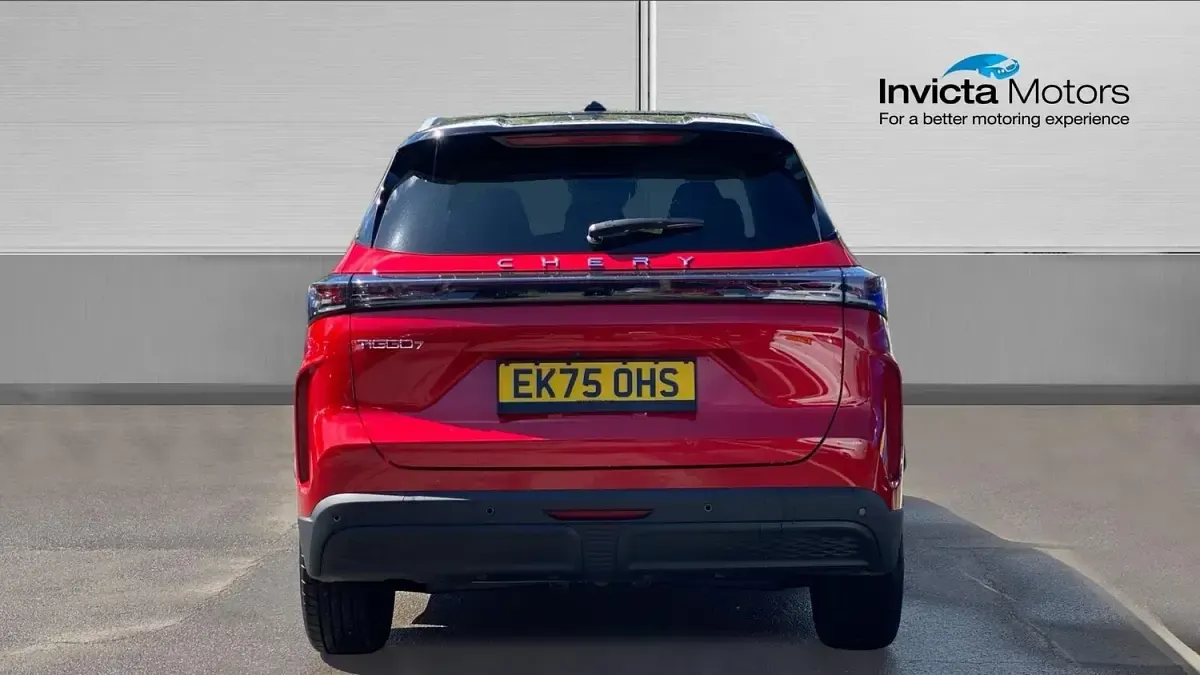 Used Chery Tiggo 7 197 HP (144 kW) 2025 Red/black SUV