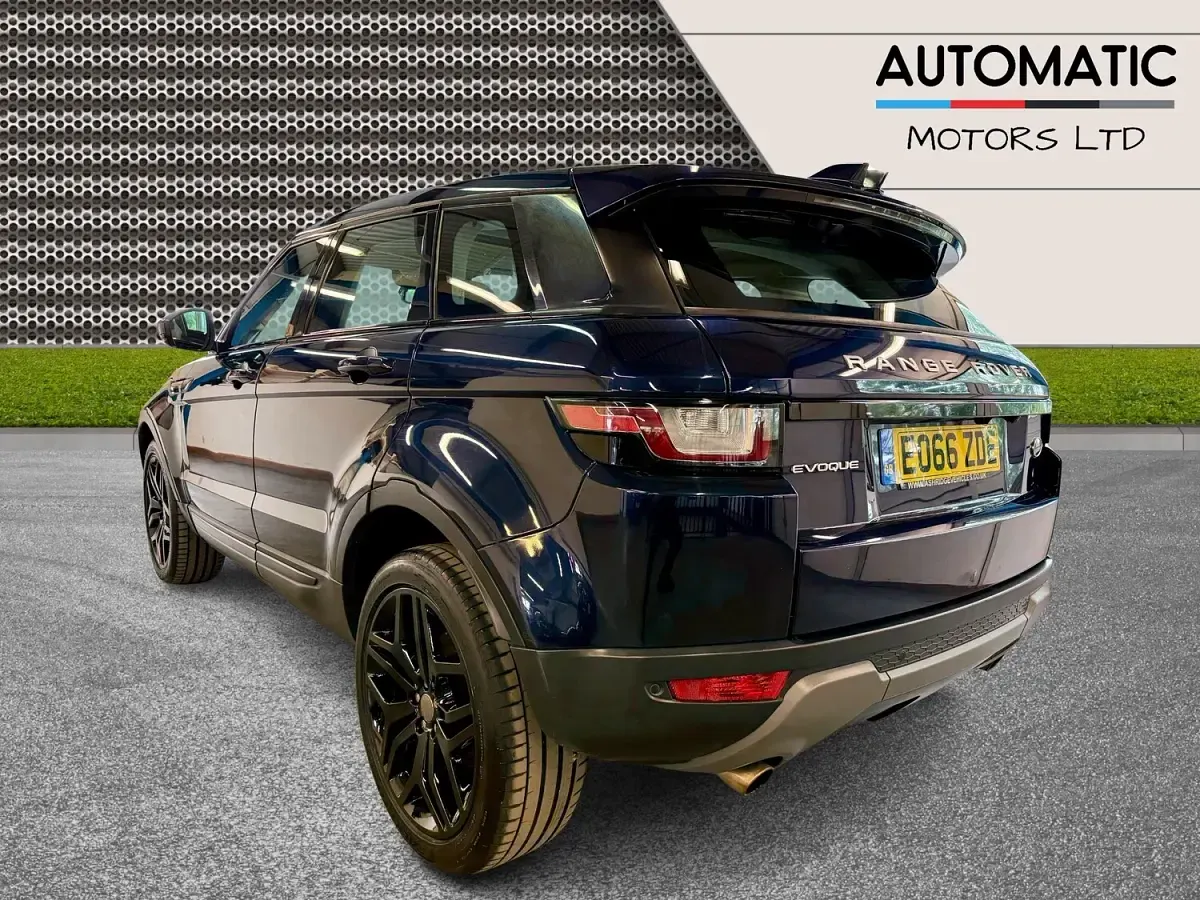 Used Land Rover Range Rover evoque SE 180 HP (132 kW) 2016 Blue Estate