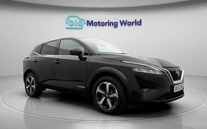 Used Nissan Qashqai N-Connecta 190 HP (139 kW) 2023 Black SUV