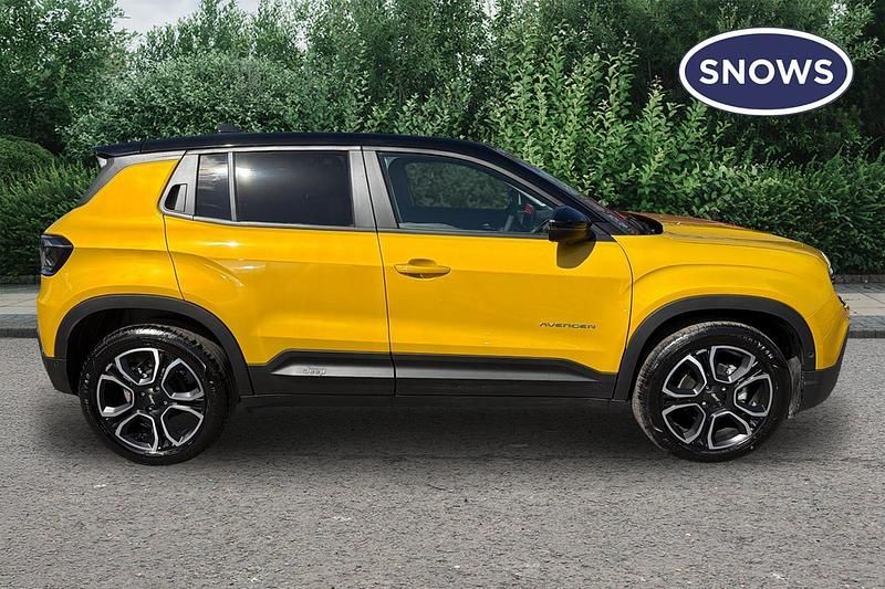 New Jeep Avenger Summit 100 HP (73 kW) 2025 Yellow SUV