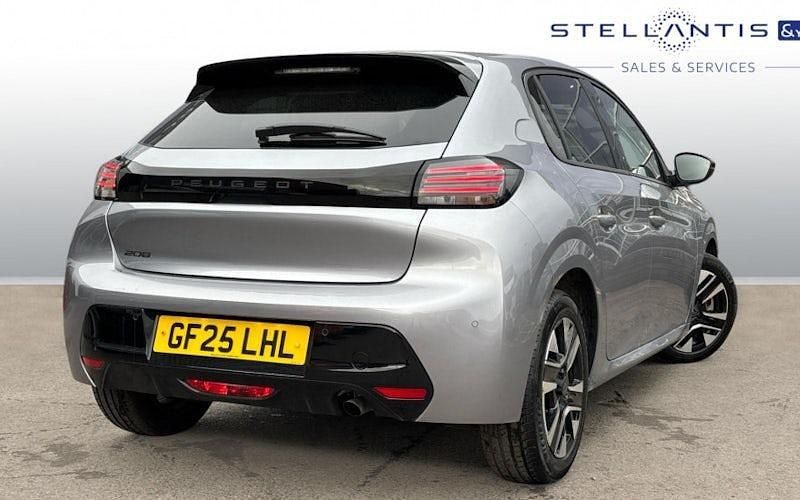 Used Peugeot 208 Allure 101 HP (74 kW) 2025 Grey Hatchback