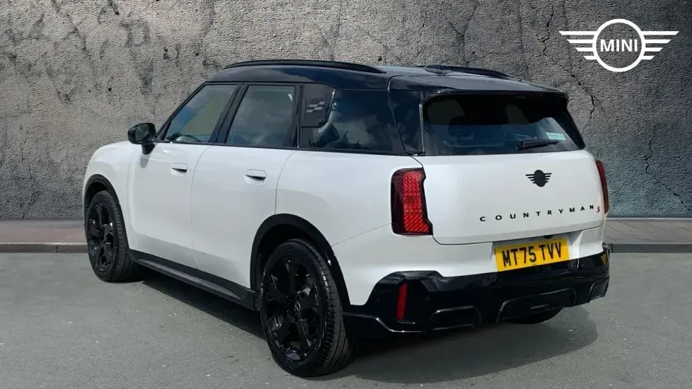 Używany Mini Countryman 215 KM (158 kW) 2025 Biały SUV