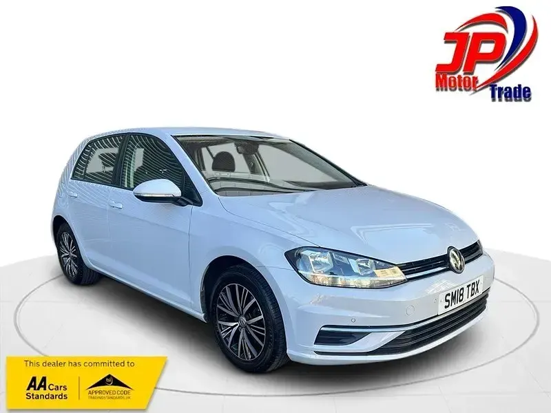 Używany VW Golf VII SE 125 KM (91 kW) 2018 Biały Hatchback