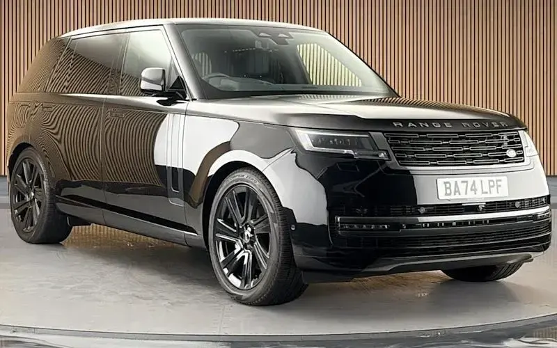 Used Land Rover Range Rover HSE 400 HP (294 kW) 2023 SUV