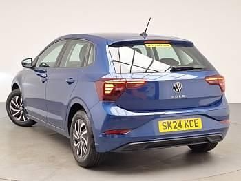 Used VW Polo Life 80 HP (58 kW) 2024 Blue Hatchback