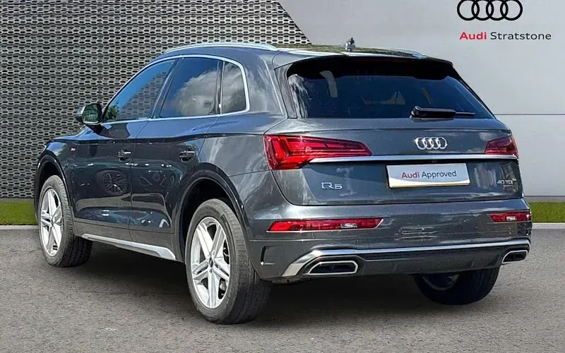 Used Audi Q5 S-Line 204 HP (150 kW) 2023 Grey SUV