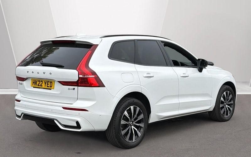 Usado Volvo XC60 Plus 197 CV (144 kW) 2022 Blanco SUV