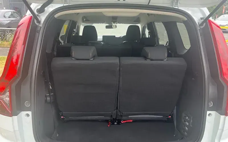 Used Dacia Jogger Extreme 141 HP (103 kW) 2025 MPV