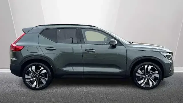 New Volvo XC40 Ultra 194 HP (142 kW) 2027 SUV