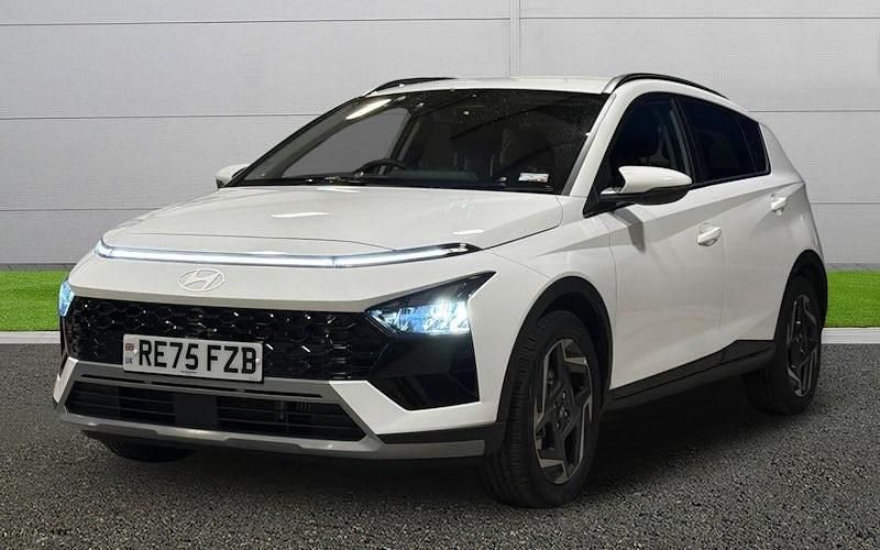 Used Hyundai Bayon Premium 101 HP (74 kW) 2025 White SUV