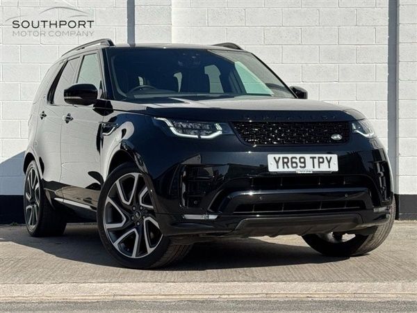 Black Used 2019 Land Rover Discovery 5 HSE Luxury SUV | £34,990 (Expensive) - Image 1/1