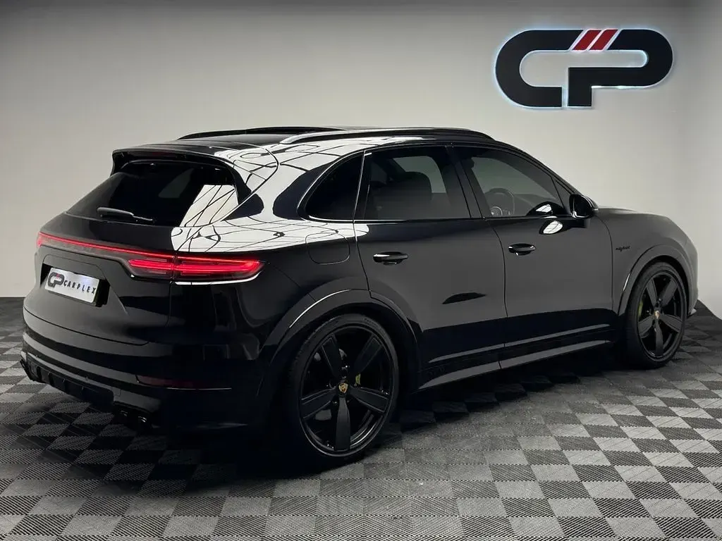 Used Porsche Cayenne E-Hybrid 2019 Black SUV