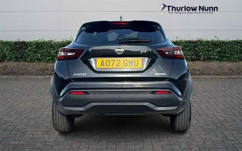 Used Nissan Juke N-Connecta 143 HP (105 kW) 2022 Black SUV