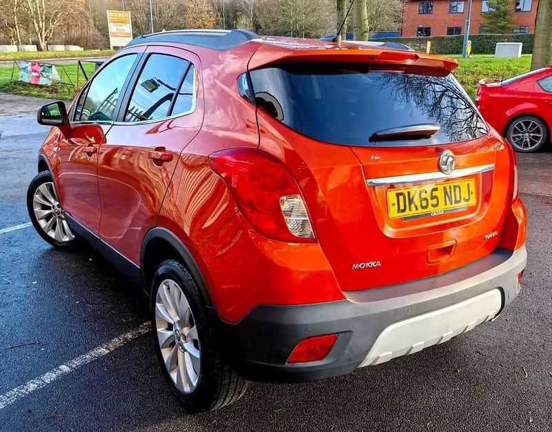 Second-hand Vauxhall Mokka 140 CP (102 kW) 2015 Portocaliu SUV