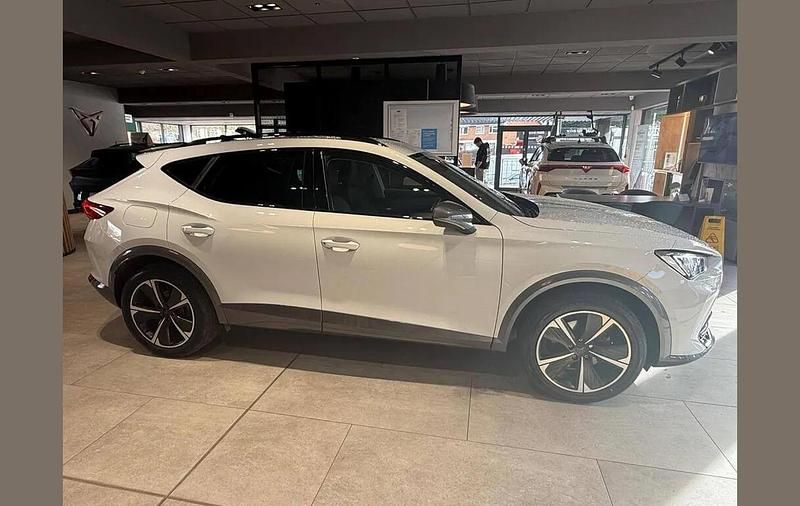 Used Cupra Formentor 200 HP (147 kW) 2024 White SUV