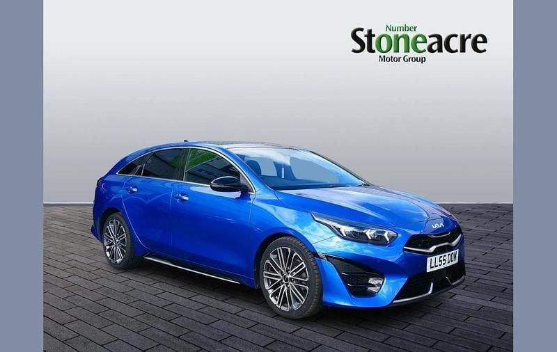 Used Kia ProCeed GT-Line S 138 HP (101 kW) 2024 Blue Estate