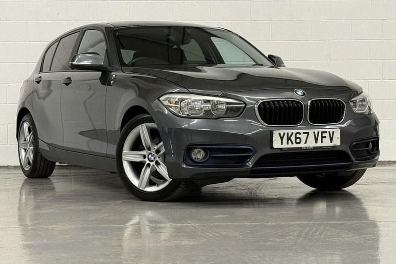 Used BMW 118 Sport Line 136 HP (100 kW) 2017 Grey Hatchback