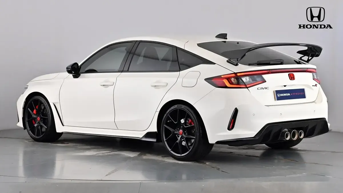 Used Honda Civic Type R 329 HP (241 kW) 2024 White Hatchback