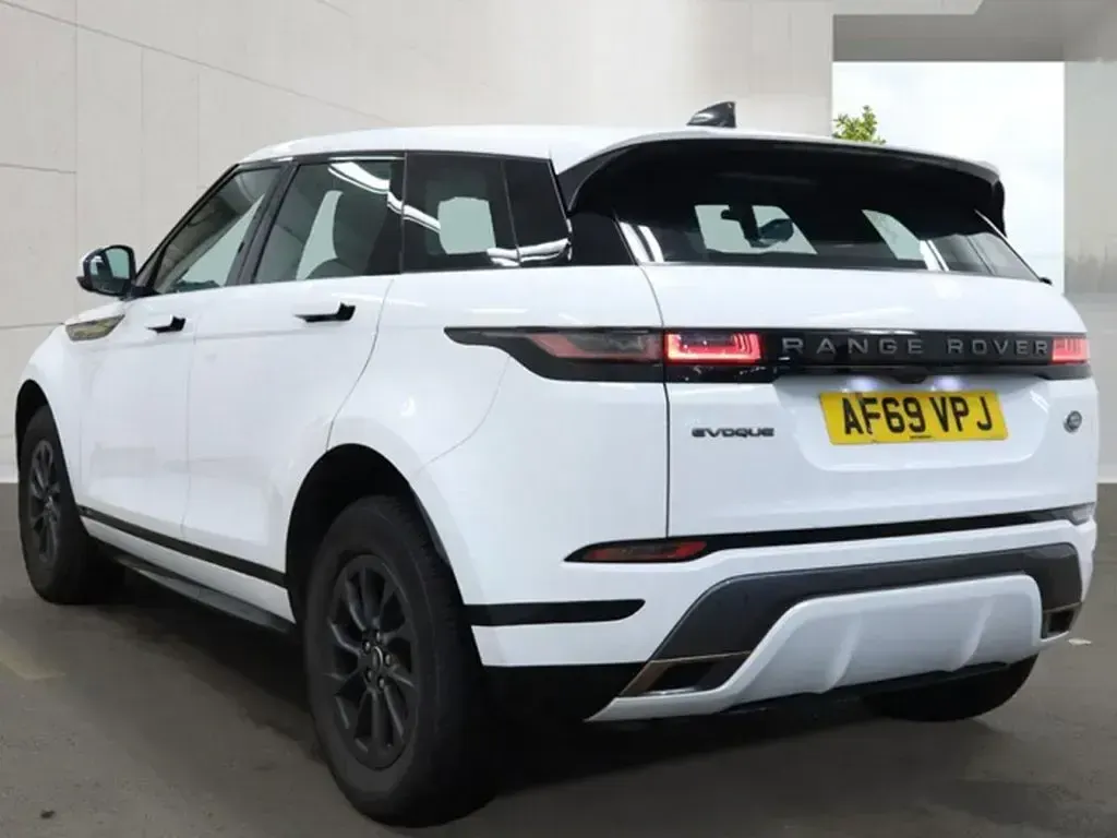 Used Land Rover Range Rover evoque R-Dynamic 2019 White SUV