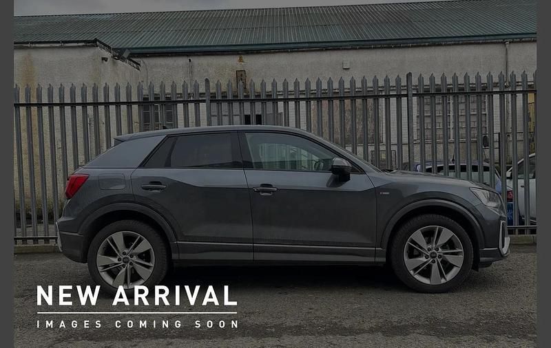 Used Audi Q2 S-Line 147 HP (108 kW) 2025 Grey SUV