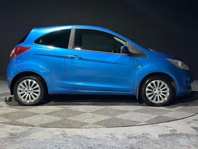 Used Ford Ka Zetec 69 HP (50 kW) 2010 Blue Hatchback