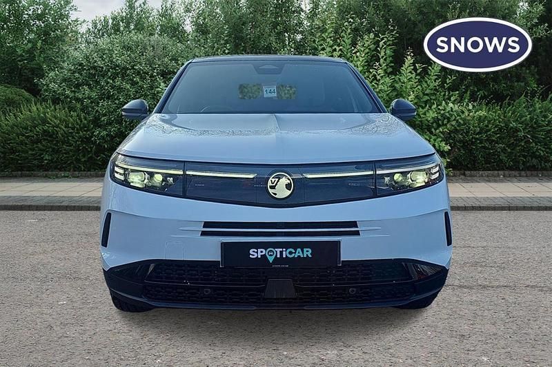 Used Vauxhall Grandland X Ultimate 134 HP (98 kW) 2025 White SUV