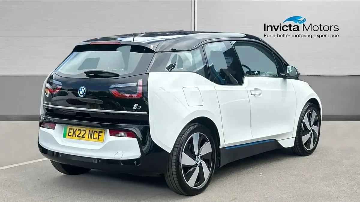 Used BMW i3 Comfort Edition 125 kW (170 HP) 2022 White Hatchback