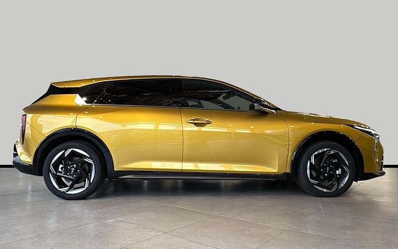 New Kia K4 GT-Line 114 HP (83 kW) 2025 Hatchback