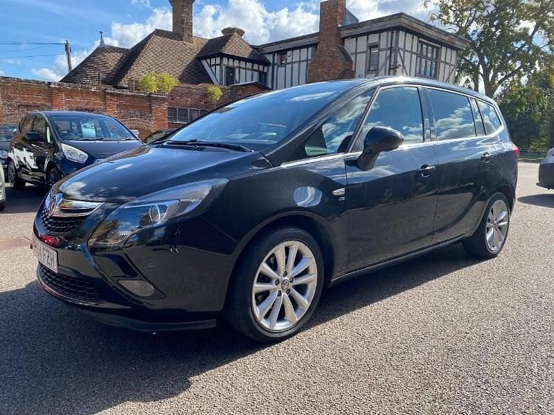 Used Vauxhall Zafira Tourer Elite 165 HP (121 kW) 2014 Black MPV