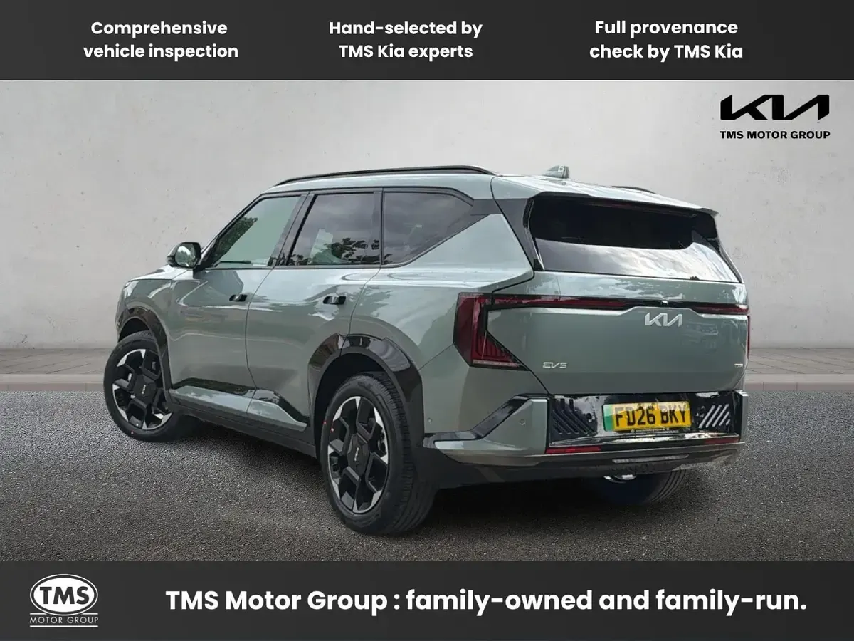 Used Kia EV5 GT-Line S 160 kW (218 HP) 2026 Green SUV