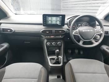Begagnad Dacia Jogger Extreme 109 HK (80 kW) 2024 Brun Minibuss