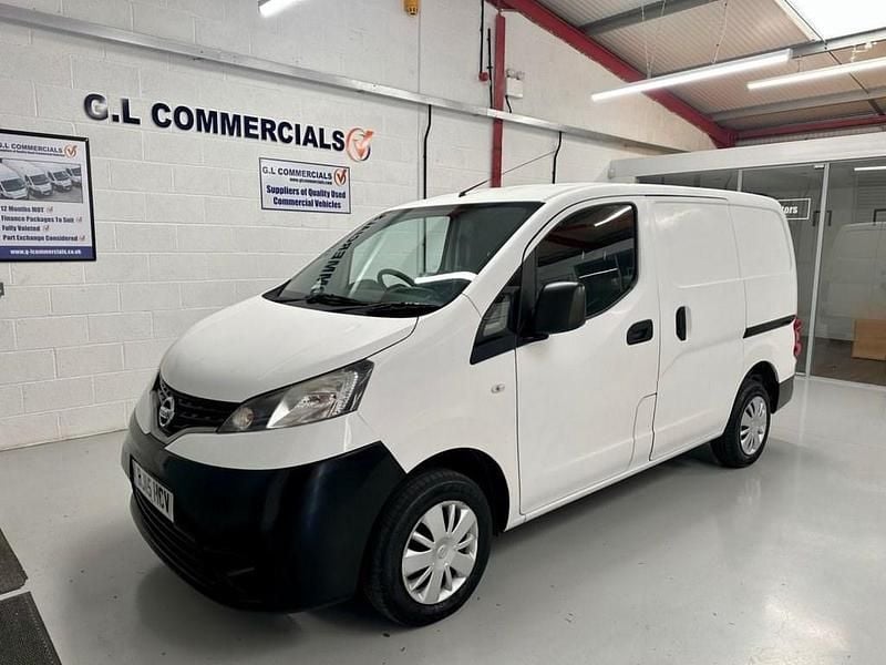 White Used 2015 Nissan NV200 Acenta Van | £3,995 (Super price) - Image 1/4