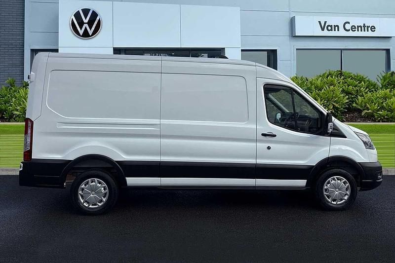 Used Ford E-Transit 135 kW (184 HP) 2024 White Van