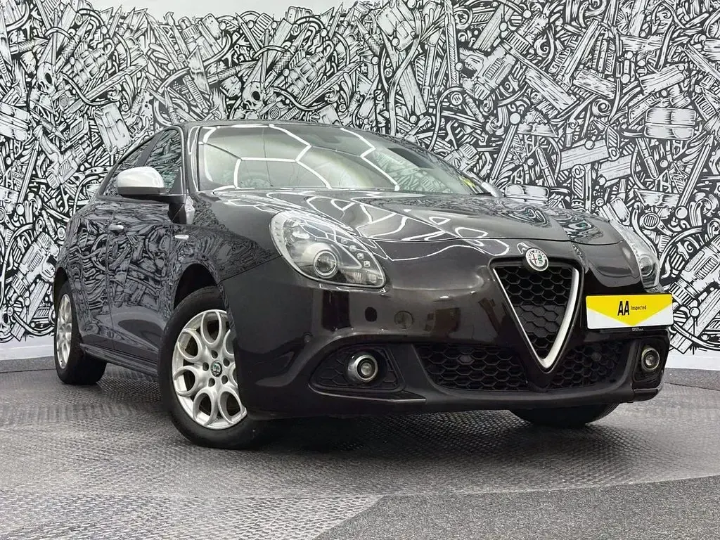 Used Alfa Romeo Giulietta 150 HP (110 kW) 2018 Black Hatchback