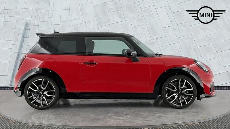 Used Mini Cooper S Hatch 201 HP (147 kW) 2024 Red Hatchback