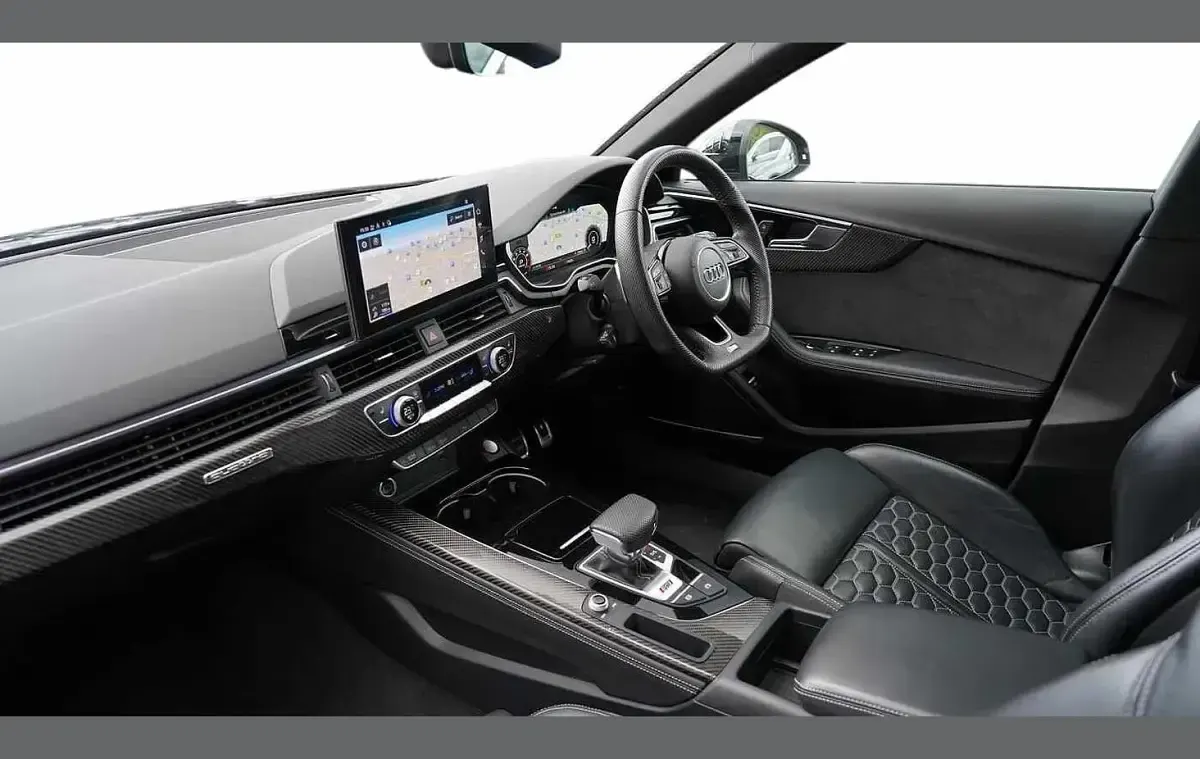 Used Audi RS4 Design 444 HP (326 kW) 2020 Blue Estate