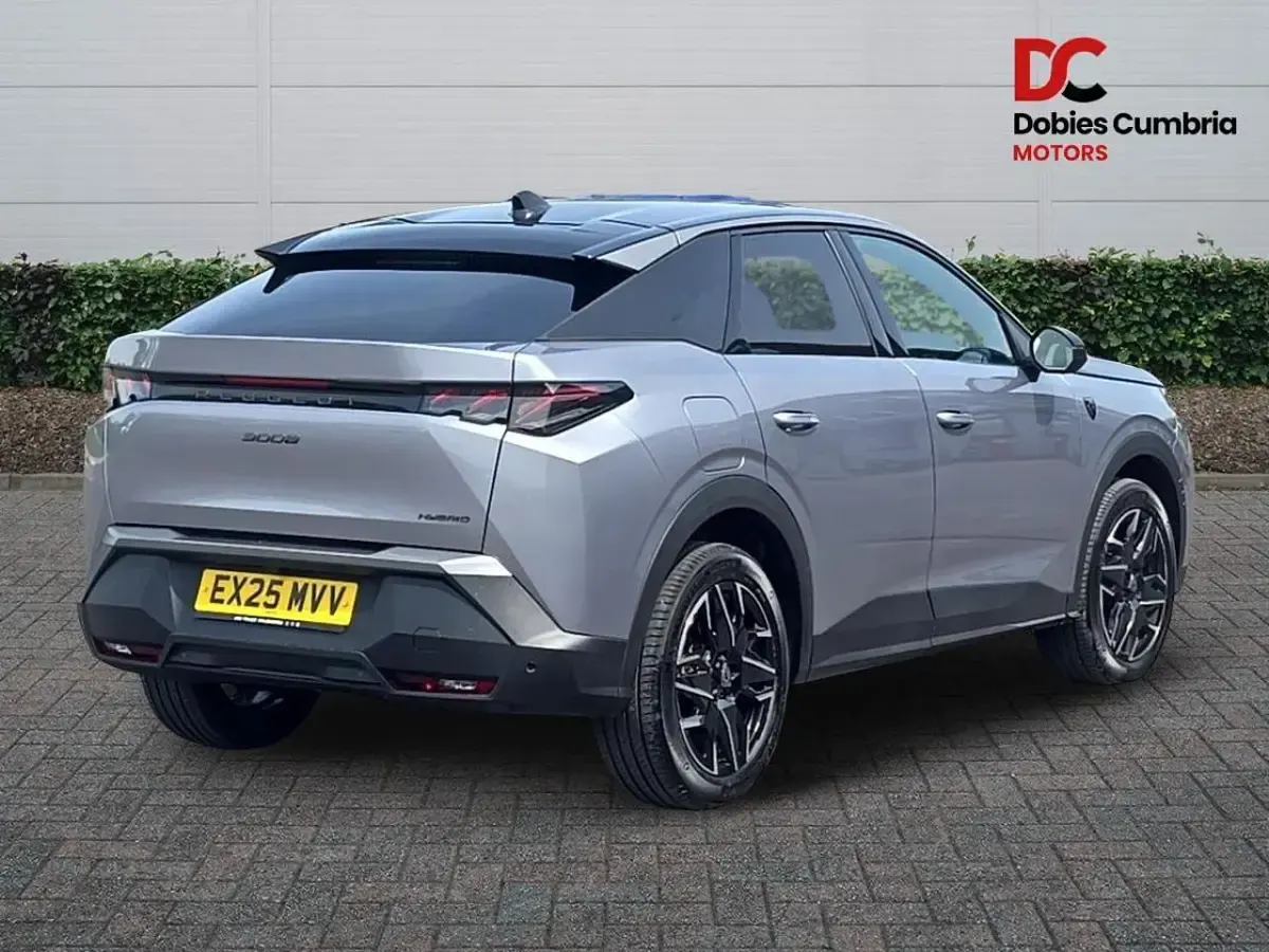 Used Peugeot 3008 GT 136 HP (100 kW) 2025 Grey SUV