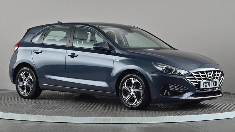 Blue Used 2021 Hyundai i30 SE Hatchback | £11,798 (Fair price) - Image 1/3