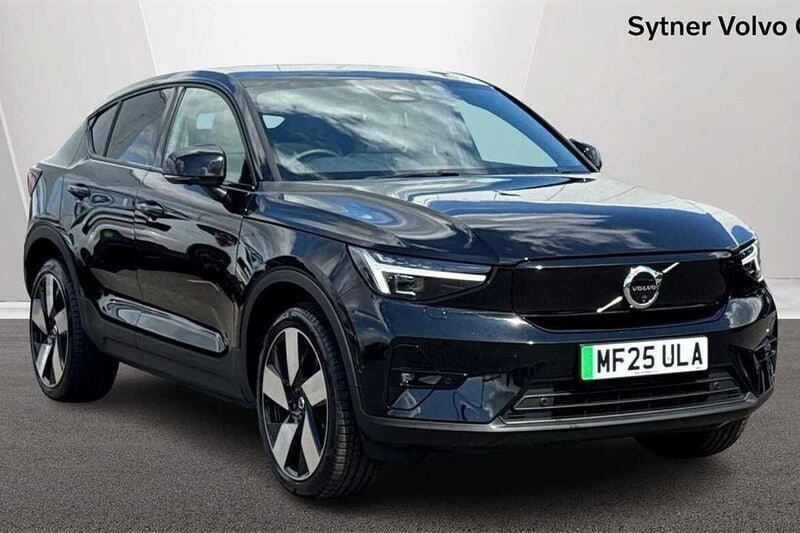 Black Used 2025 Volvo EX40 Ultra SUV | £41,500 (Fair price) - Image 1/4