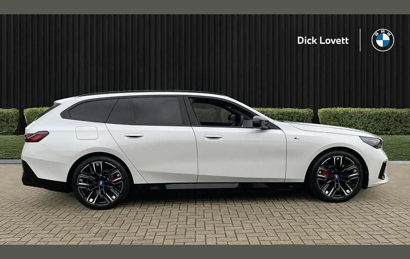 Used BMW i5 Comfort Edition 442 kW (601 HP) 2024 White Sedan